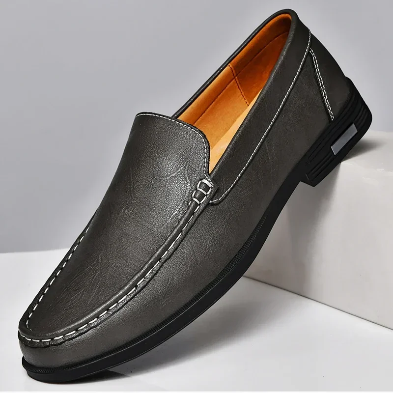 Pelle - Leather Loafers