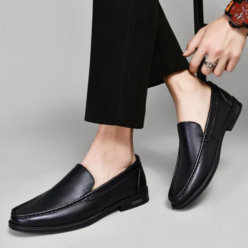 Pelle - Leather Loafers